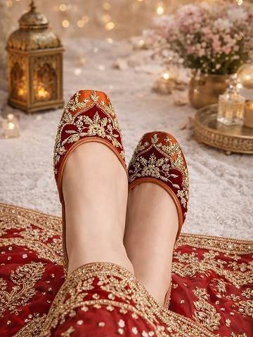 Heerva Zari work punjabi jutti